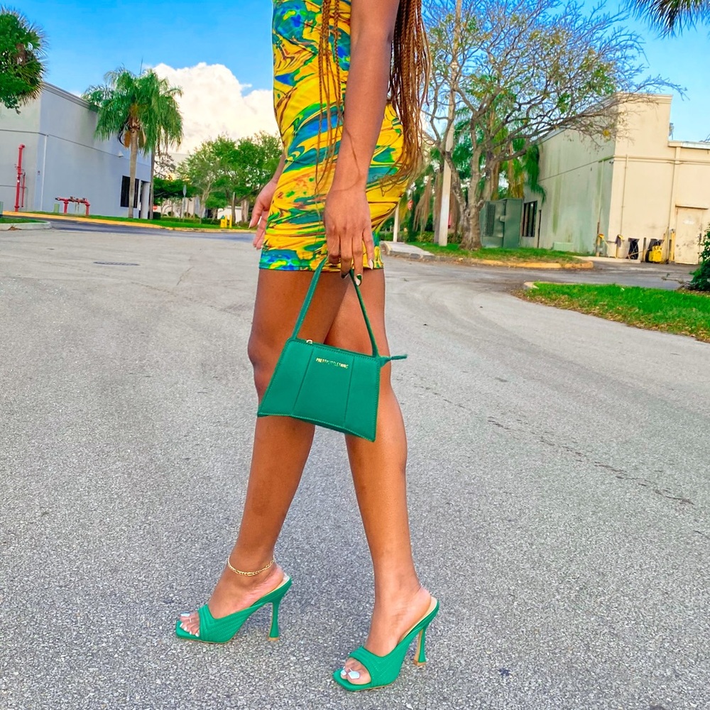Green Fashion nova mules , size 6